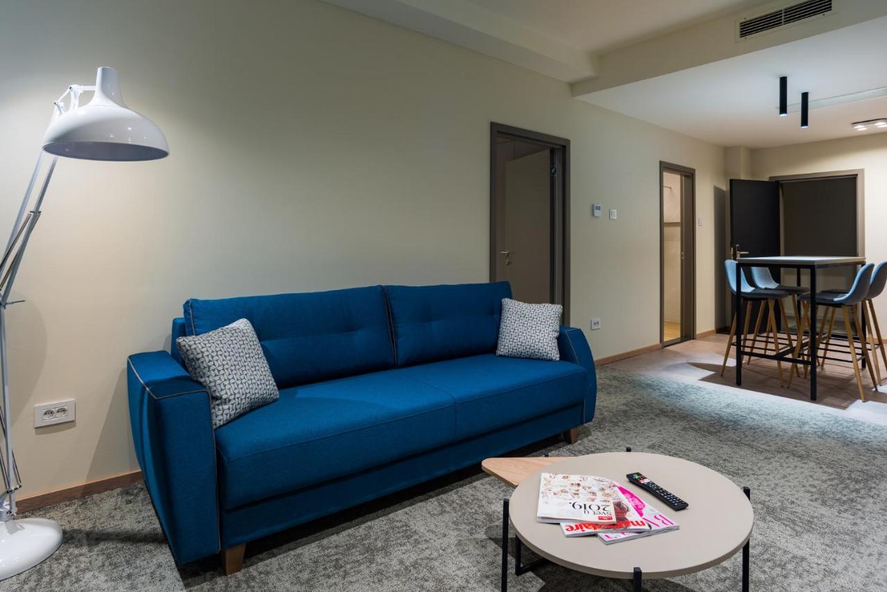 Hotel Forum Garni Суботиця Екстер'єр фото