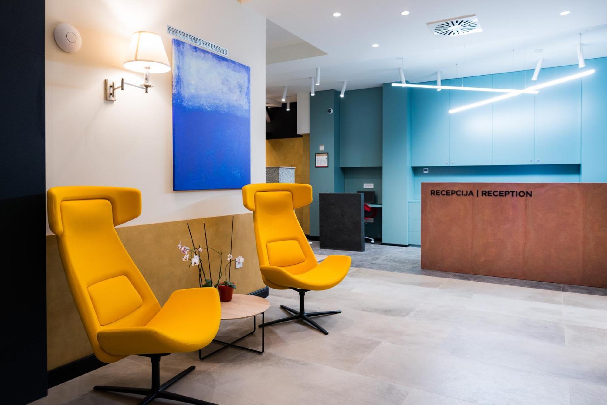 Hotel Forum Garni Суботиця Екстер'єр фото